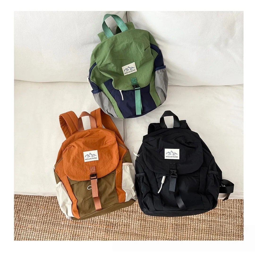 軽量キッズバックパック速乾性生地スタイリッシュなカラーブロッ - Kids Outdoor Backpack のレビューと価格